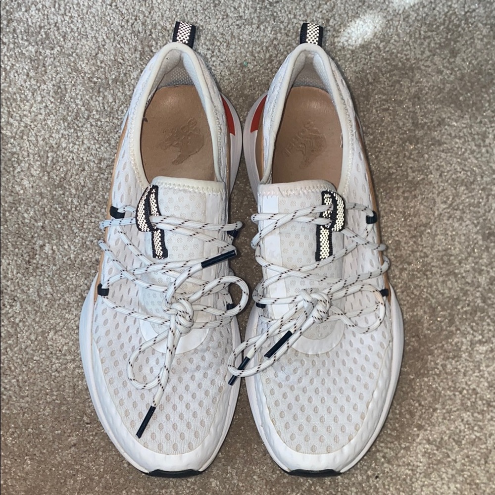 Sorel Sneakers